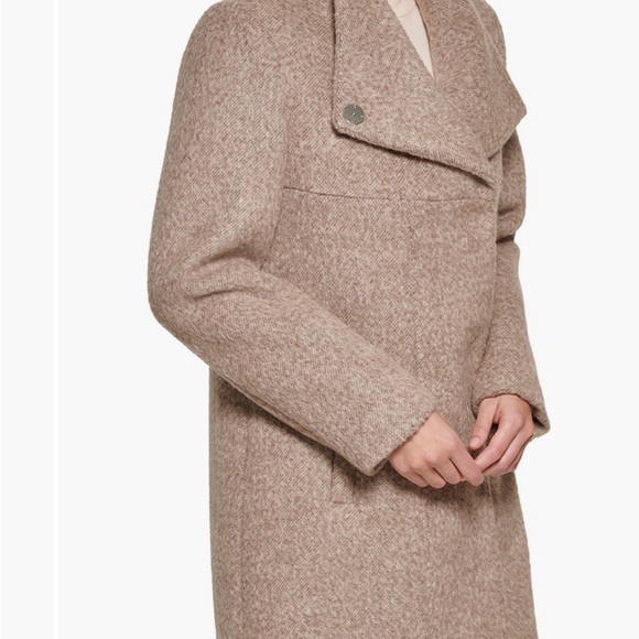 Kenneth Cole New York Asymmetrical Coat - Picture 5 of 12